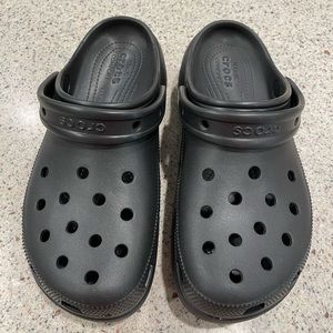 CROCS Black Classic Platform Clogs Women’s Size 10